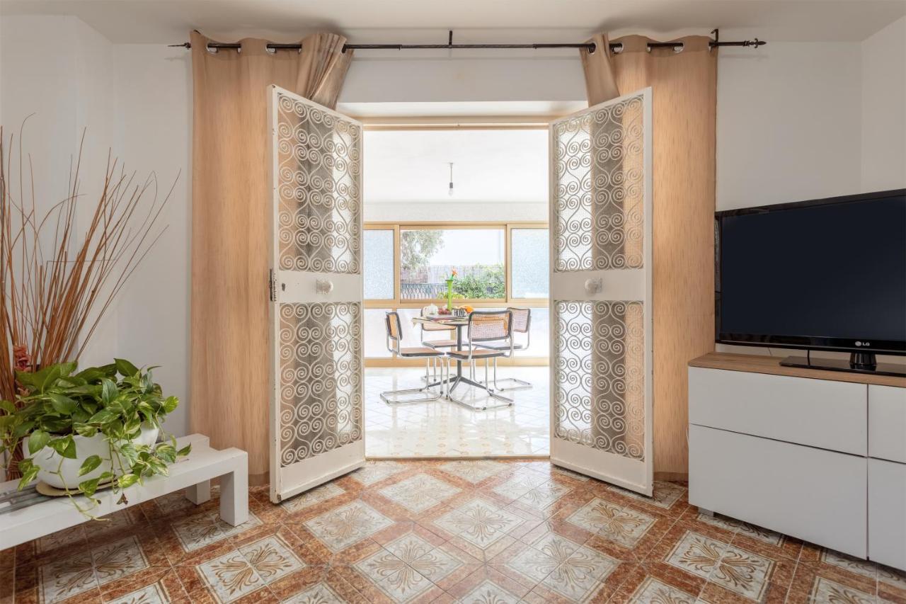 Casa In Villa A Mondello-700M Dal Mare 巴勒莫 外观 照片